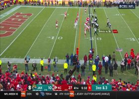 Lawrence couldn't be more perfect on 19-yard TD toss to Kirk