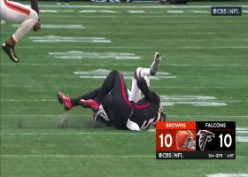 Denzel Ward undercuts Drake London for interception