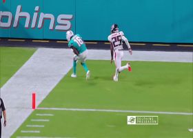 Brissett lofts over-the-shoulder 8-yard TD toss in to Foster