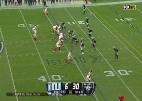 Raiders' D swarms DeVito as Tyree Wilson gets 8-yard sack
