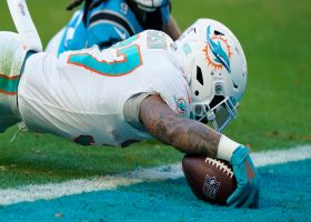 Myles Gaskin stretches in on direct-snap TD