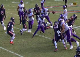 Harrison Hand forces fumble against former team, Joe Thomas recovers for Bears