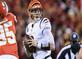 Burrow's beautiful back-shoulder loft hits Higgins for 21-yard gain