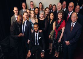 Damar Hamlin shares his gratitude to medical team, supporters around world during NFL Honors