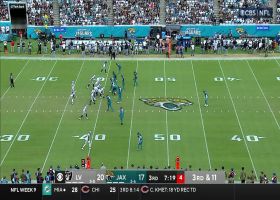 Andre Cisco misses out on golden opportunity to pick off Carr's pass