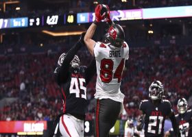 Cameron Brate goes above everyone for 3-yard TD