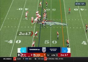 Alex Singleton perfectly predicts Chiefs' play call for 6-yard TFL
