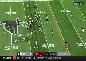 Pickett fires a laser to Freiermuth to move the chains on third down