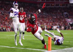 Ronald Jones bounces outside to win race to pylon for TD