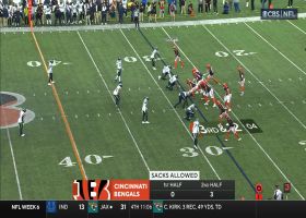 Jamal Adams sniffs out Burrow's check down for TFL