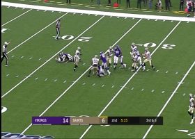 Holmes plants Teddy B for huge loss on third-down sack