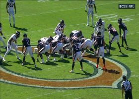 Cole Kmet goes in motion to convert fourth-down sneak
