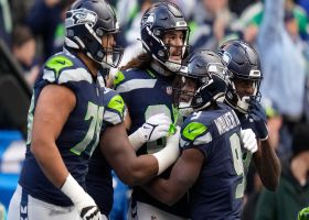 Geno Smith's 12-yard TD to Parkinson gives Seahawks early lead