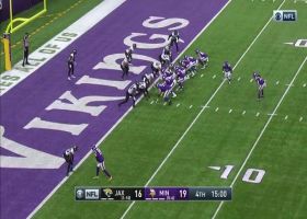 Jaguars fall on Vikings' mishandled handoff for key red-zone turnover