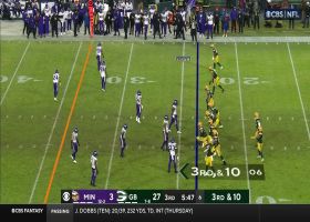 Rodgers, Cobb take advantage of Vikes' personnel miscue on third-and-long 