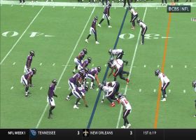 Lamar Jackson slings 21-yard pass to Zay Flowers to convert third down