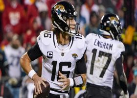 Lawrence’s 37-yard completion to Zay Jones marks Jags’ longest pass play of game so far