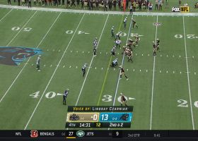 Winston connects with Thomas for 16-yard pass