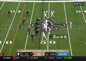 Henry throws Marcus Maye to turf on nasty stiff-arm during 18-yard rush