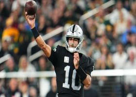 Garoppolo hangs in pocket and delivers strike to Meyers on third down