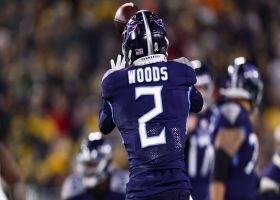 Robert Woods couldn't be more open on 32-yard catch and run