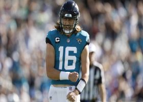 Lawrence caps 75-yard opening drive with short TD pass to Laquon Treadwell