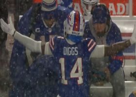 Stefon Diggs up in arms on sideline after Bills' turnover on downs in fourth quarter