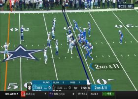 Craig Reynolds shows power on tackle-breaking first-down pickup