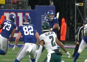 Jones locates wide-open Slayton for 37-yard catch and run
