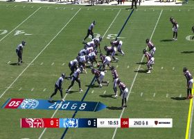 Tyjae Spears slips through Bears' D for 14 yards