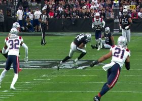 Carr zips 19-yard completion over middle to Keelan Cole