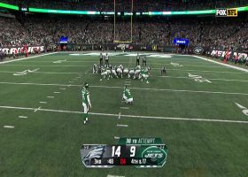 Greg Zuerlein's fourth FG of game trims Eagles' lead to two points