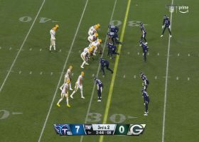 Randall Cobb somehow recovers Aaron Jones' fumble to keep Packers' possession alive