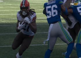 Kareem Hunt's untouched TD run makes it a 17-13 game in second quarter