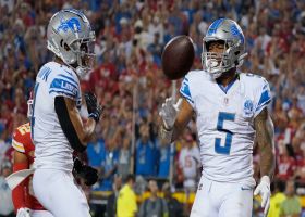 David Montgomery powers through hole for game-tying TD in fourth quarter