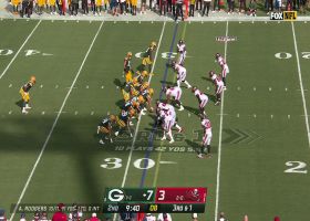 Tyler Davis roams free on 23-yard catch and run