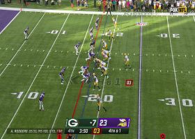 Eric Kendricks' perfect hand placement PBU foils Packers' fourth-down attempt