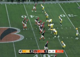 William Hooper's PBU vs. Trevor Siemian forces turnover on downs