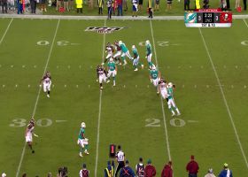 Josh Rosen evades defenders on 22-yard pass