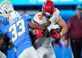 Michael Burton picks up 20 yards on Chiefs' well-designed FB screen