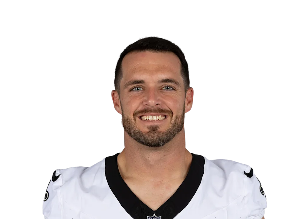 Derek Carr headshot