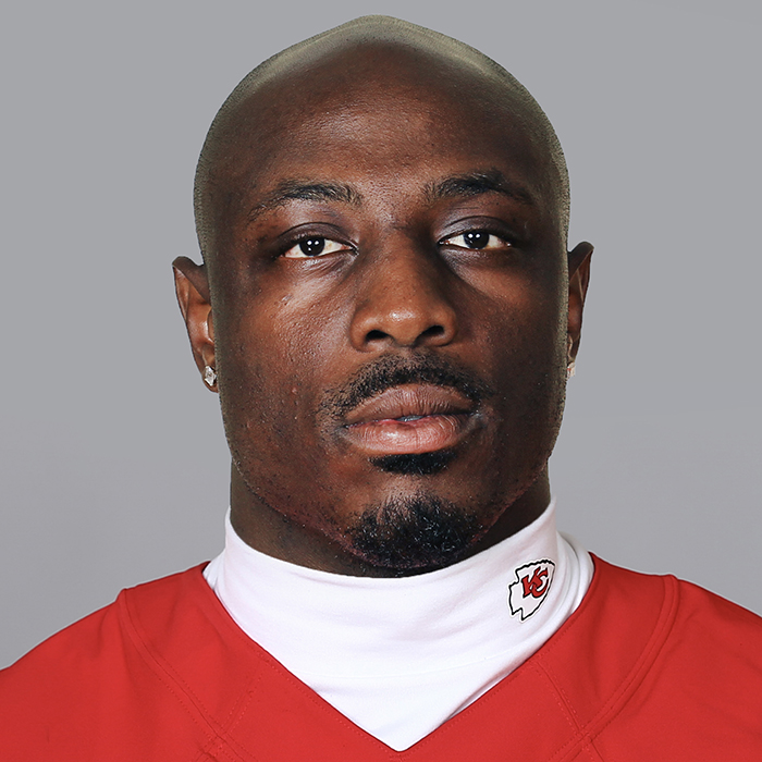 This is a photo of Justin Houston of the Kansas City Chiefs NFL football team. This image reflects the Kansas City Chiefs active roster as of Monday, June 20, 2016. (AP Photo)