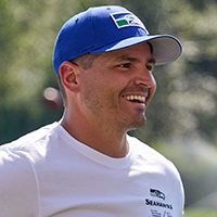 Mike Macdonald_Square