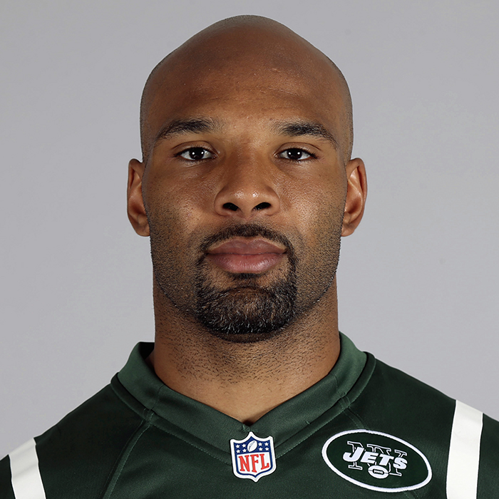FILE - This is a 2016 file photo showing Matt Forte of the New York Jets NFL football team. Running back Matt Forte has announced his retirement from playing after 10 NFL seasons. The 32-year-old Forte had one year remaining on his contract with the Jets, but says in a statement on Twitter on Wednesday, Feb. 28, 2018,  that it was time for "the workhorse to finally rest in his stable." (AP Photo/File)