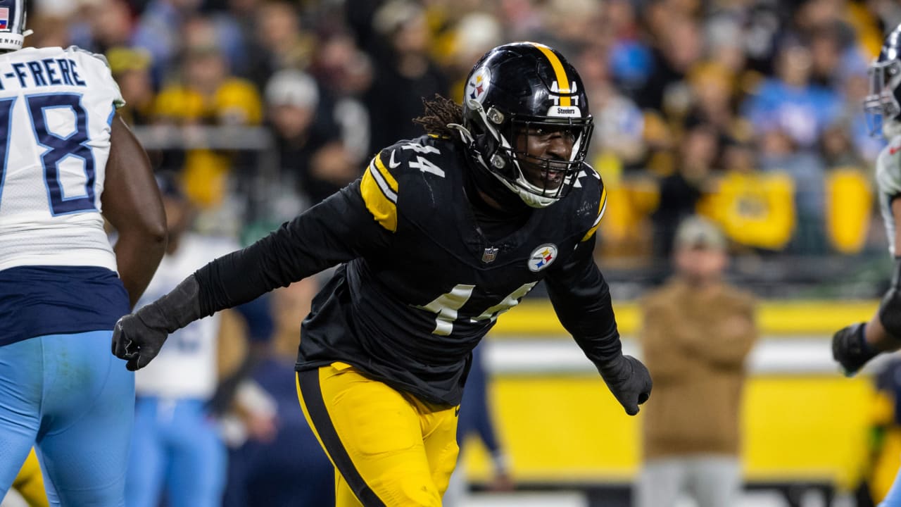 Pittsburgh Steelers linebacker Markus Golden slams Tennessee Titans rookie  quarterback Will Levis to the grass for 7-yard sack.