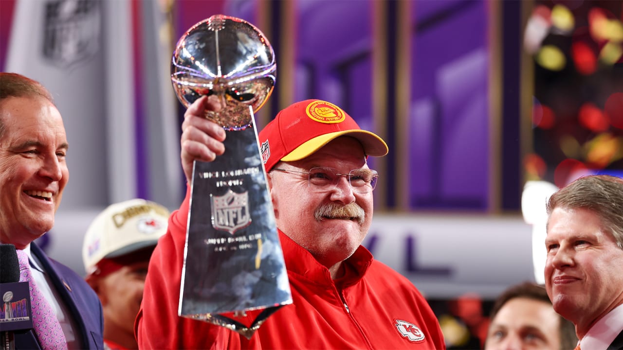 Chiefs agree to contract extensions with head coach Andy Reid, GM Brett  Veach, president Mark Donovan