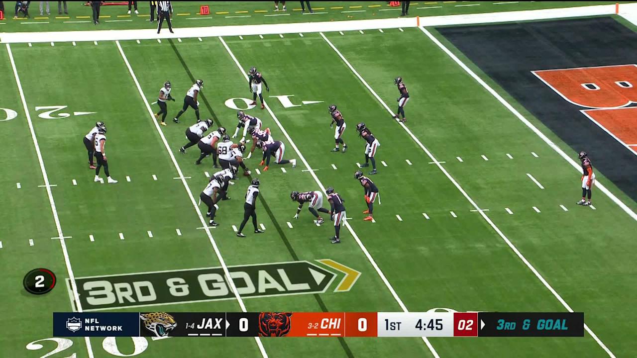 Chicago Bears defensive back Elijah Hicks' PBU prevents Gabe Davis from
