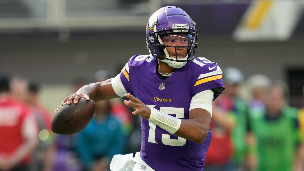 NFL Fantasy 2023 Start 'Em, Sit 'Em: Quarterbacks For Week 11