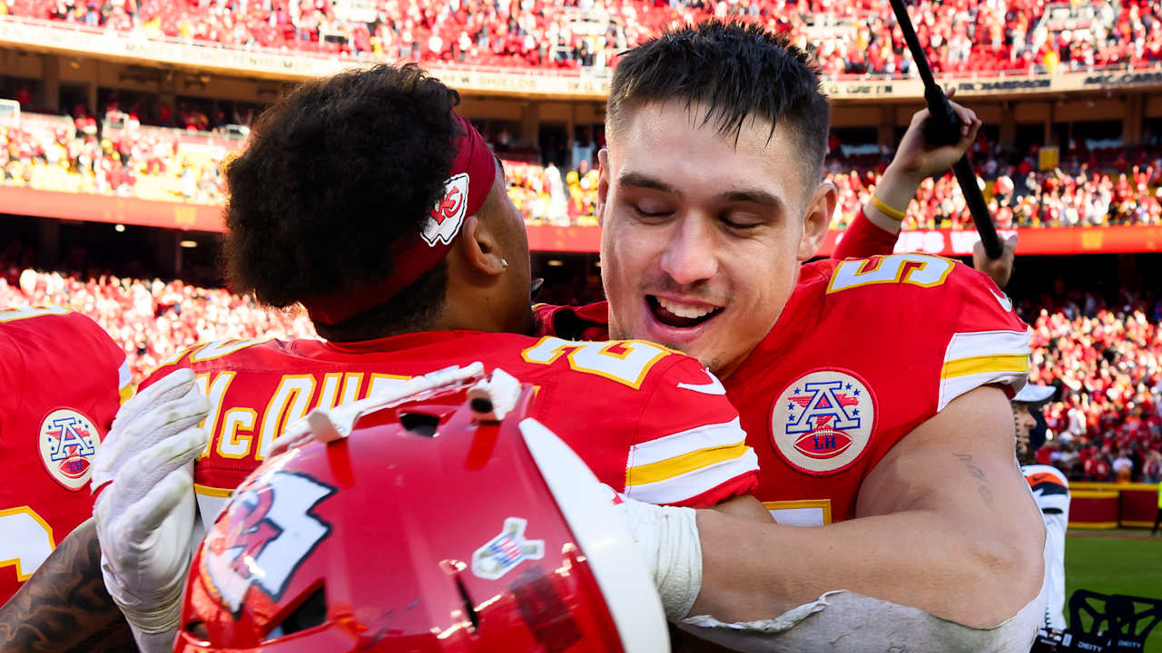 LB Leo Chenal keeps Chiefs' undefeated season alive with game-winning ...