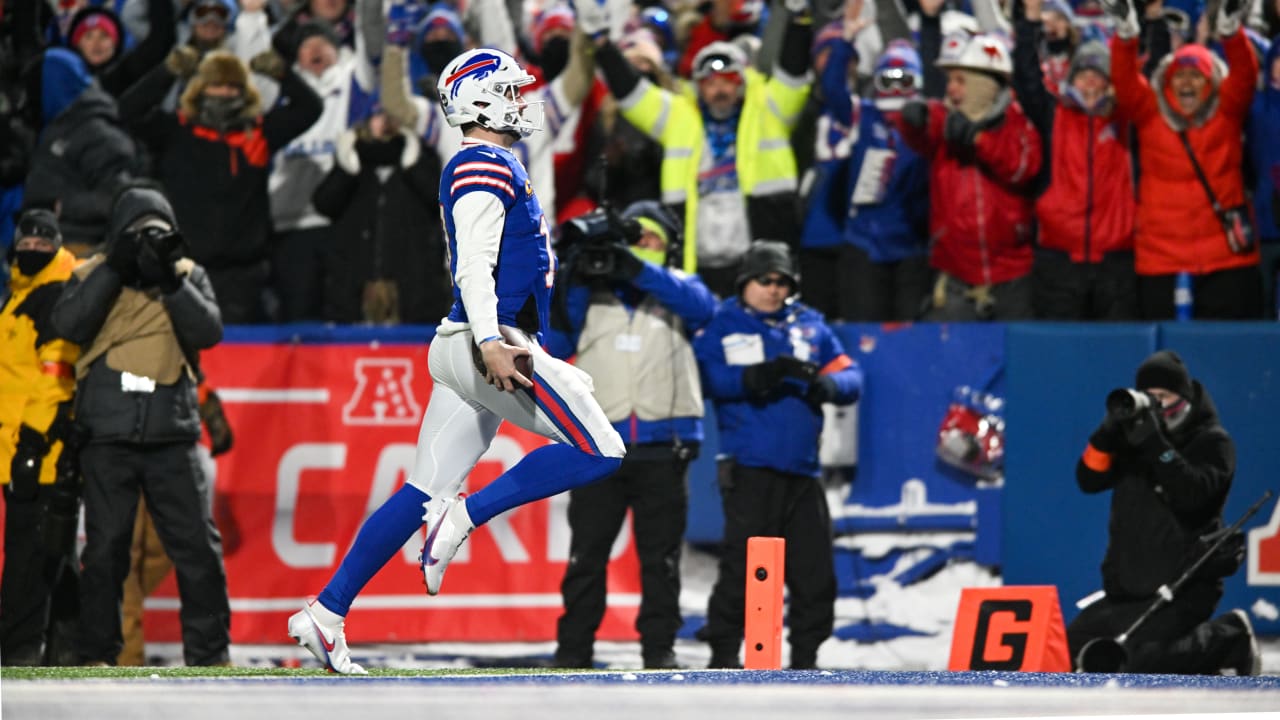 Josh Allen’s 52yard touchdown run highlights fourTD night in Bills